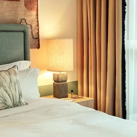 Ξενοδοχείο The Hoxton, Poblenou 4*