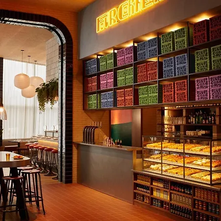 Ξενοδοχείο The Hoxton, Poblenou