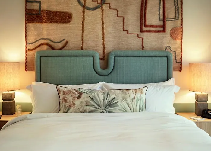 Hotel The Hoxton, Poblenou 4*
