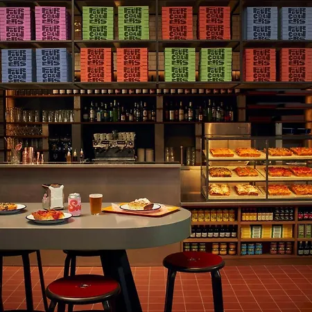 The Hoxton, Poblenou ホテル バルセロナ