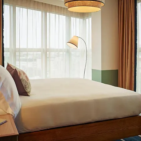 ホテル The Hoxton, Poblenou 4*