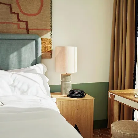 ホテル The Hoxton, Poblenou 4*