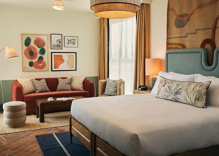 Hotel The Hoxton, Poblenou 4*