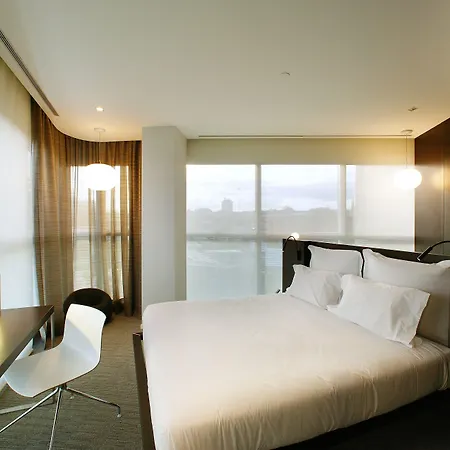 Hotel The Hoxton, Poblenou 4*